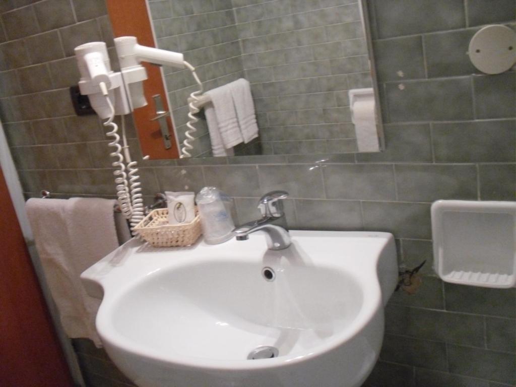 Garni Bellavista Hotel Calceranica al Lago Quarto foto